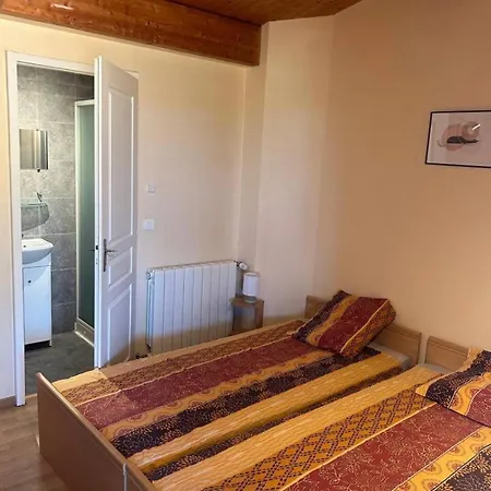 Appartement Sejour Vue Sur Les Pyrenees Villarzel-du-Razes